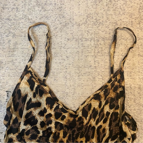 Nation LTD Leopard Print Midi Dress - Picture 6 of 6